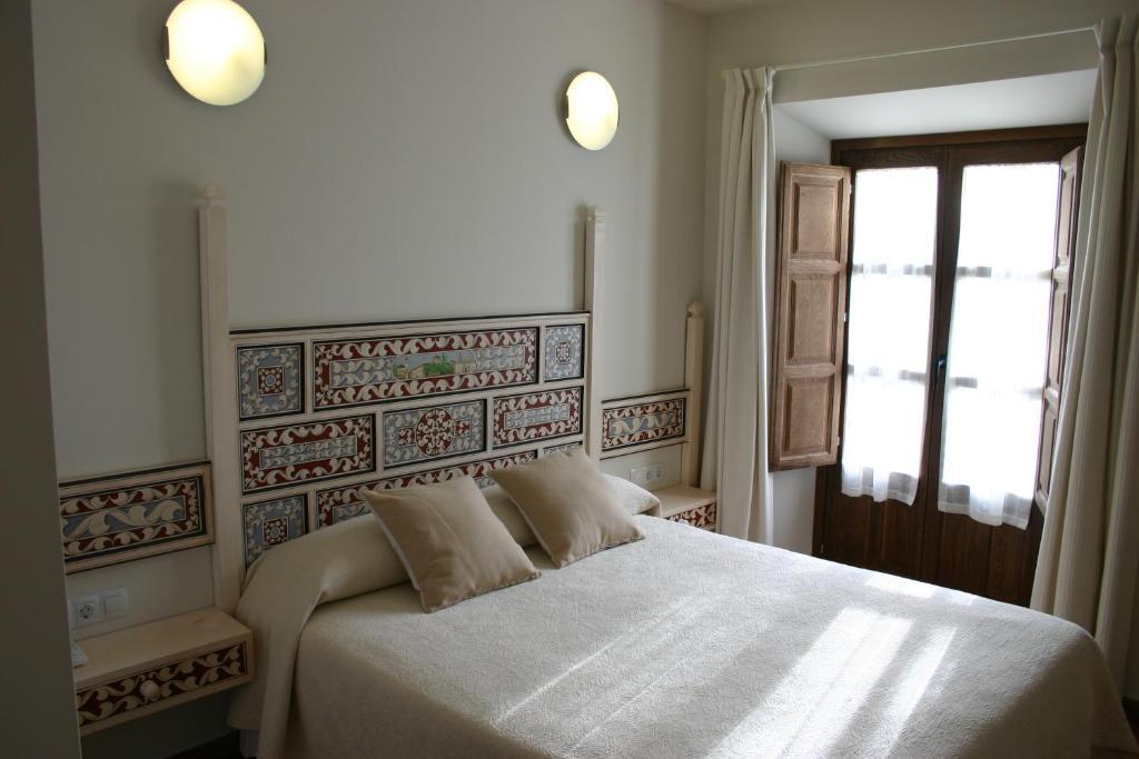 Hostal Santa Maria De Ubeda Room photo